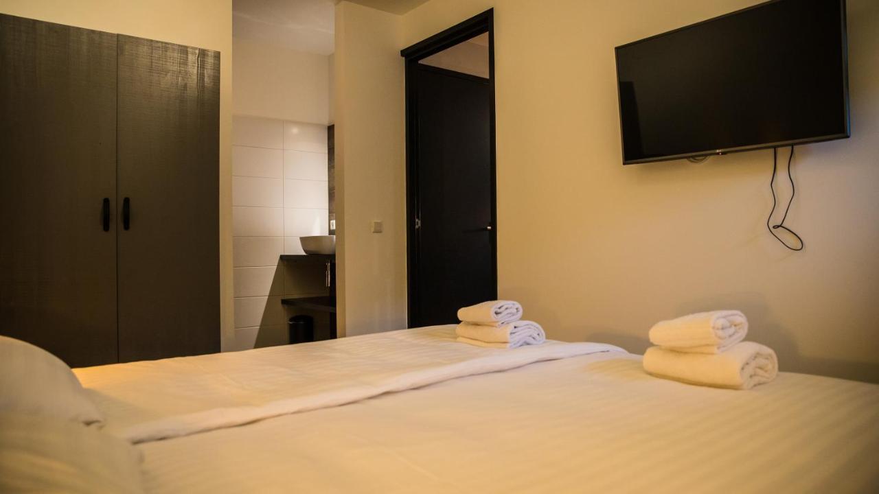 Welcome In - Oranjezon - Vakantiehuizen 2 & 4 Personen Вровенполдер Екстериор снимка